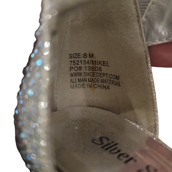 Silver Slipper Mikrl Silver Metallic with iridescent stones 8M Zip front - Picture 8 of 9